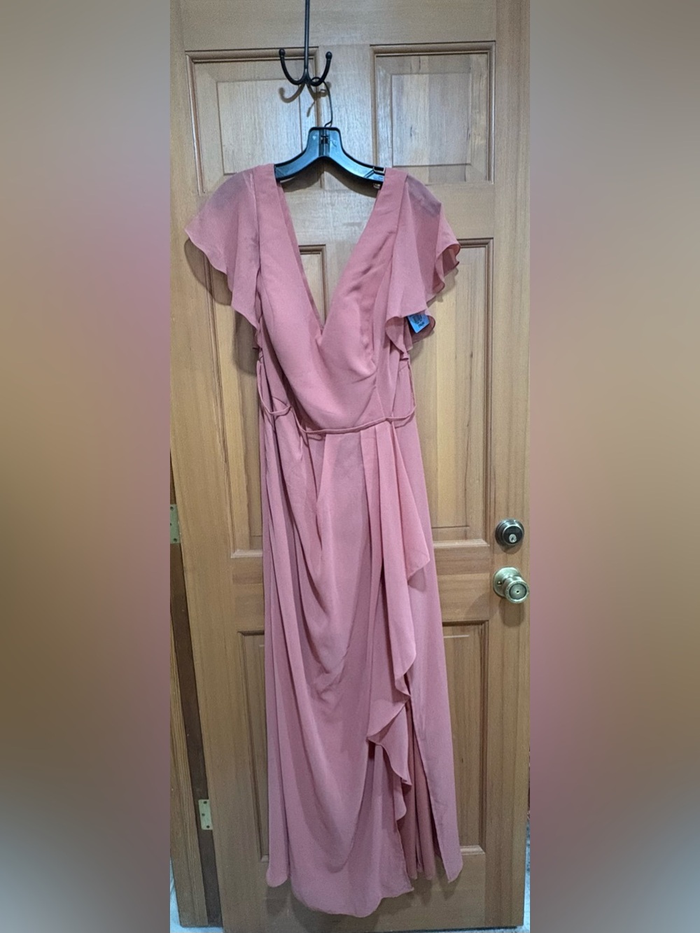 DB Studio | Long Flutter Sleeve Maxi Dress | Sedona Pink | Size 18